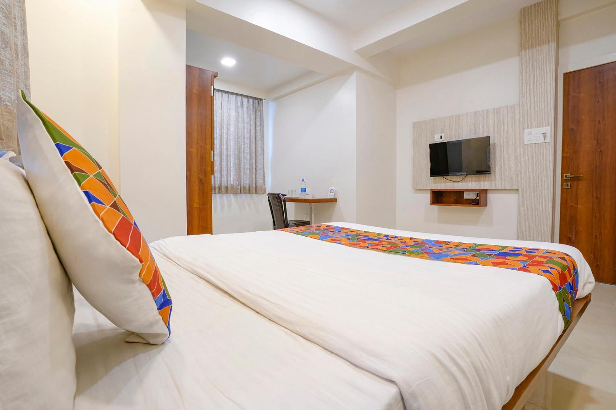 Fabhotel The Mint Mumbai Luaran gambar